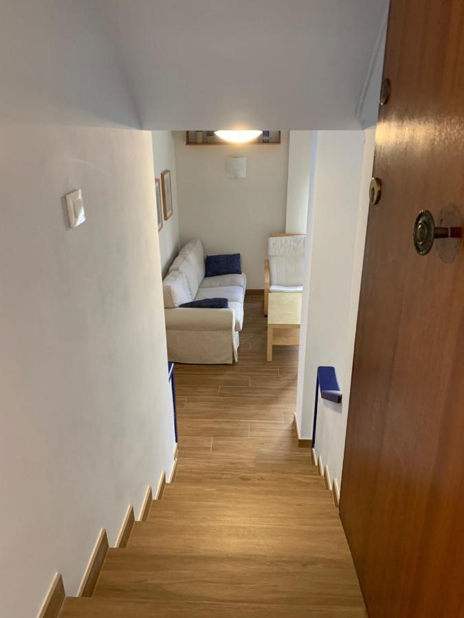 Cosy Apartment In L Escala, 7 Mins Walk To The Closest Beach, Riells L' Escala Exteriör bild